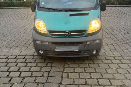 Opel Vivaro 270.000 km 3.900 &euro; Reutlingen 72766