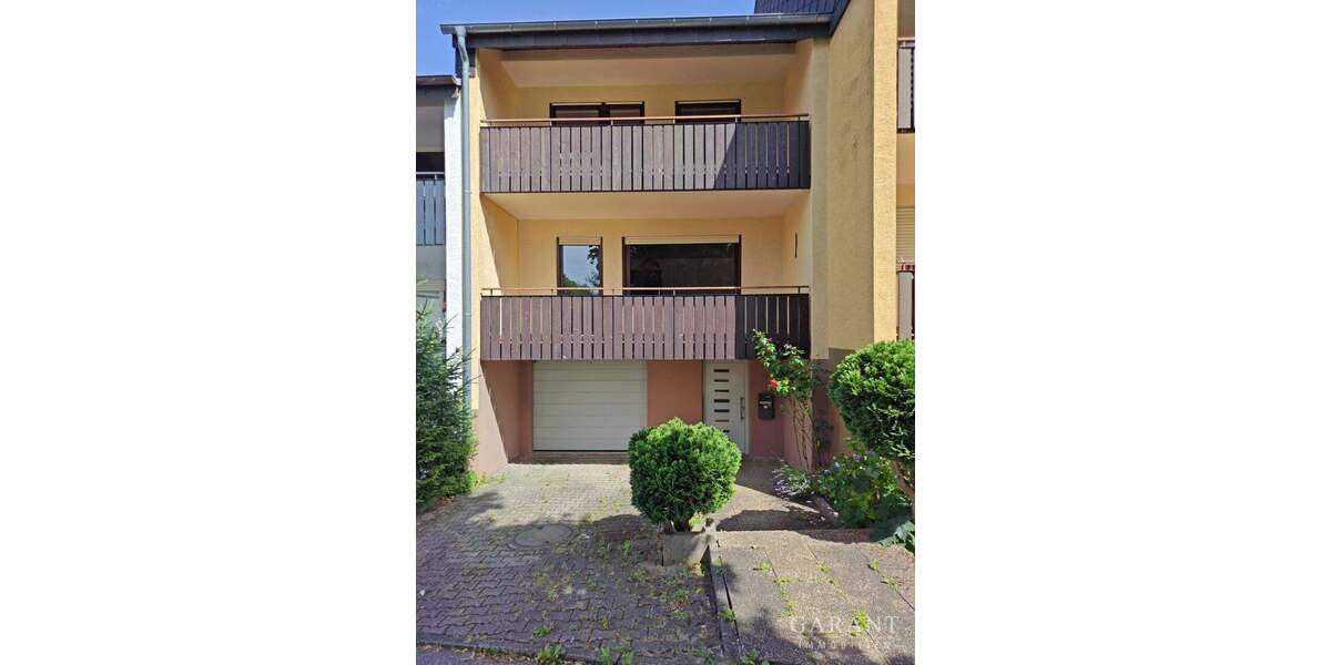 Reihenmittelhaus Pforzheim Büchenbronn - 5 Zimmer, 102 m&sup2;, 320.000&euro; | Angebot:25707655