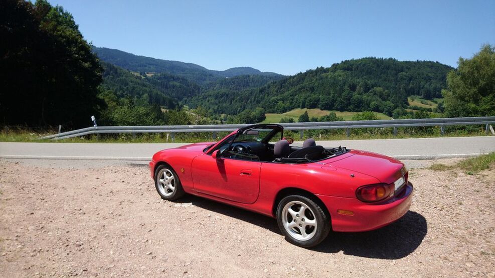 Mazda MX-5 159.600 km 9.000 € Stuttgart 70565