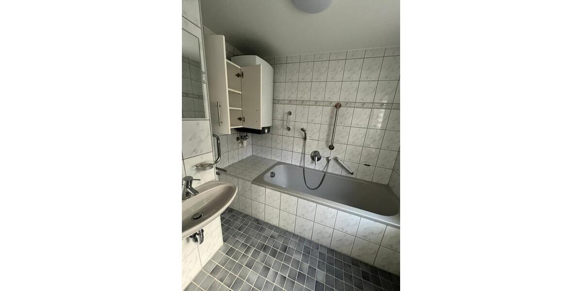 Einfamilienhaus Herrenberg - 5 Zimmer, 140 m&sup2;, 1.295&euro; | Angebot:26184242