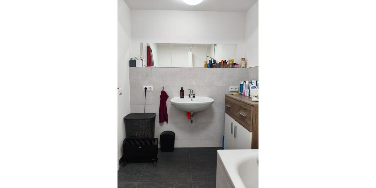 Etagenwohnung Vaihingen an der Enz - 4 Zimmer, 126 m&sup2;, 1.000&euro; | Angebot:26006389