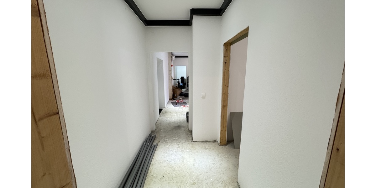 Teilsaniertes 3-Familienhaus in Pforzheim-Würm - Mehrfamilienhaus, Wohnhaus Pforzheim Eutingen | Angebot:23421912