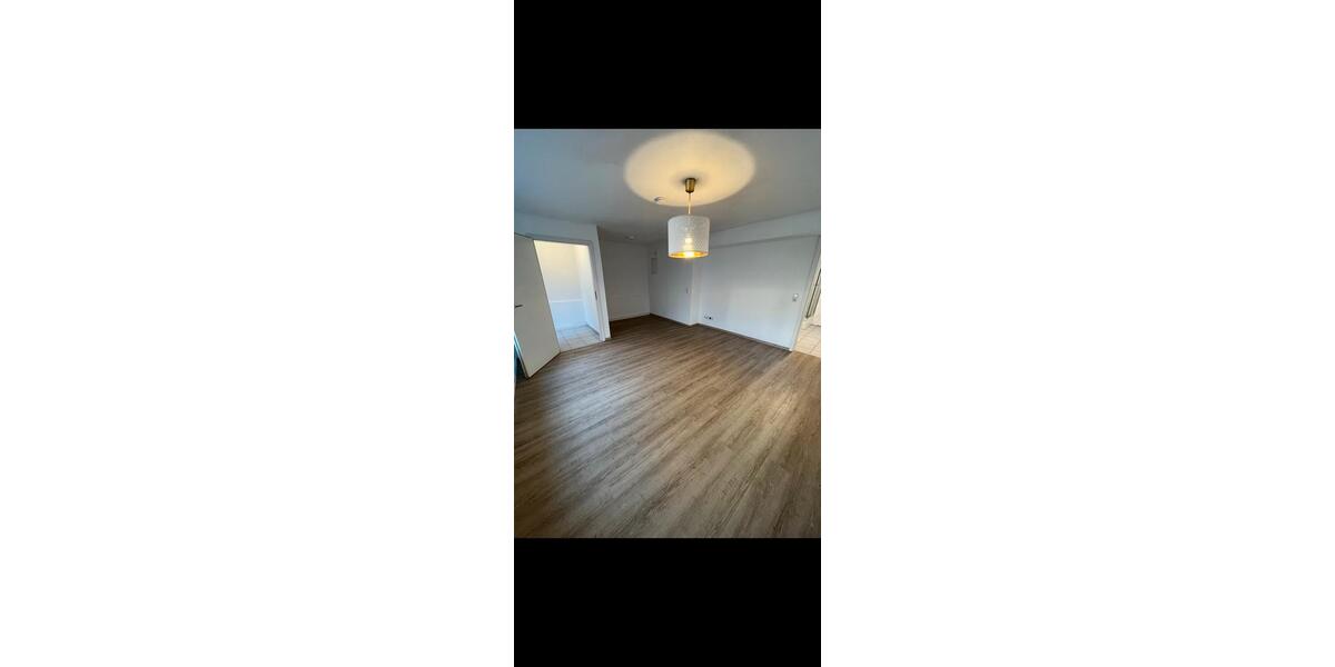 1 Zimmer Apartment mit Terrasse und EBK 1 zimmer