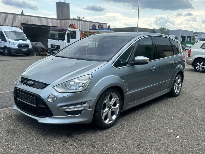 Ford S-Max 219.000 km 4.990 € Waiblingen 71334