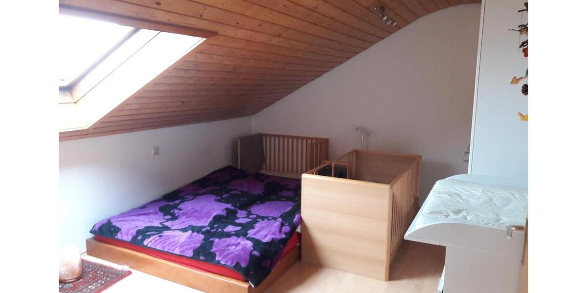 Dachgeschoßwohnung Stuttgart Birkach - 2.5 Zimmer, 67 m&sup2;, 272.500&euro; | Angebot:26975994