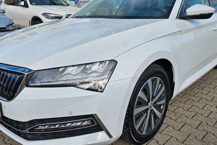 Skoda Superb 45.099 km 27.950 € Nufringen/Stuttgart 71154