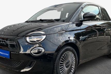 Fiat 500e 21.163 km 16.970 &euro; Stuttgart 70190