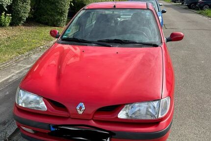 Renault Megane 30.000 km 2.000 € Pliezhausen 72124