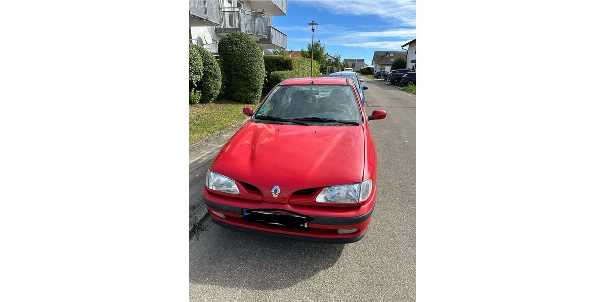 Renault Megane 30.000 km 2.000 € Pliezhausen 72124