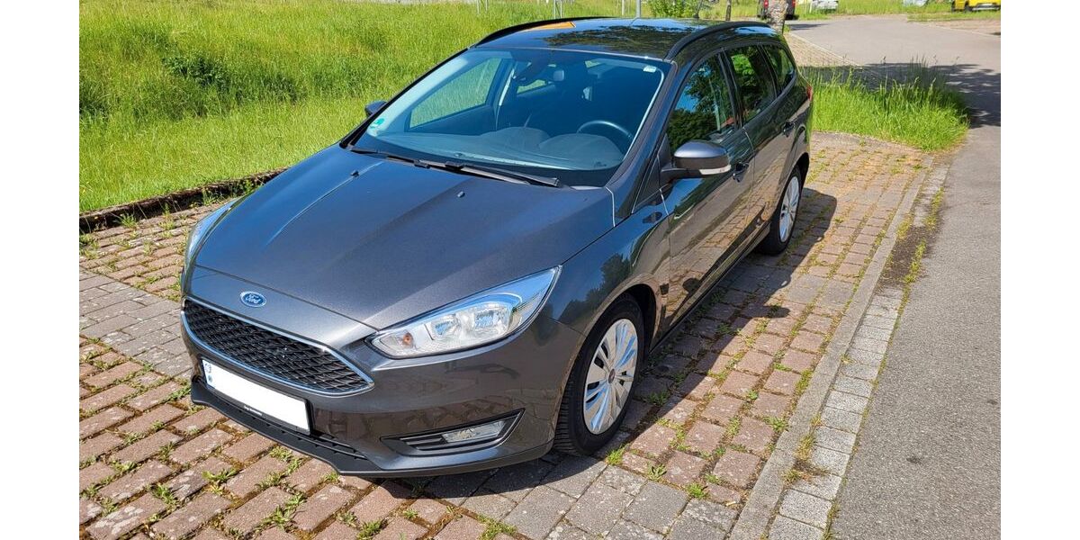 Ford Focus 86.500 km 6.300 &euro; Renningen 71272
