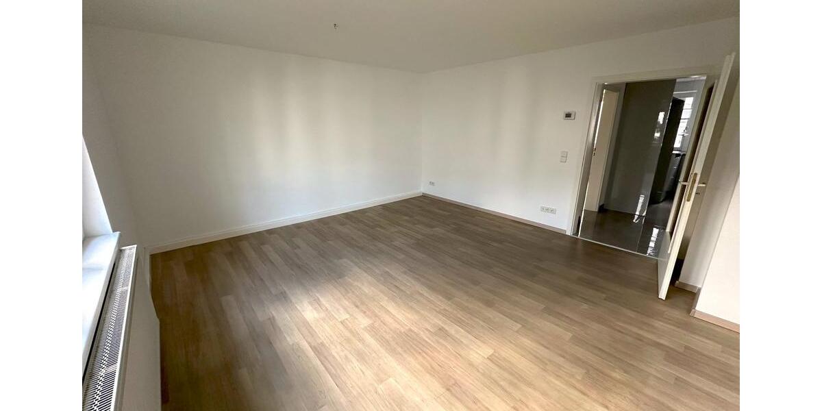 Etagenwohnung Stuttgart Zuffenhausen - 3 Zimmer, 75 m&sup2;, 485.000&euro; | Angebot:26846053