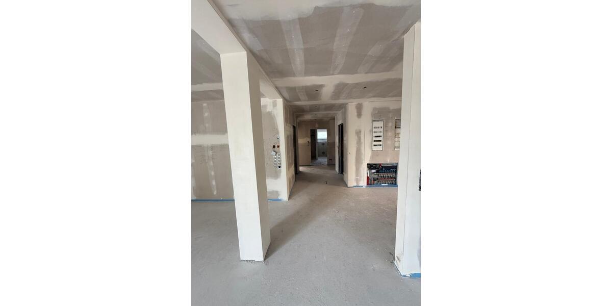 Erdgeschoßwohnung Tübingen - 4 Zimmer, 105 m&sup2;, 1.600&euro; | Angebot:27608585