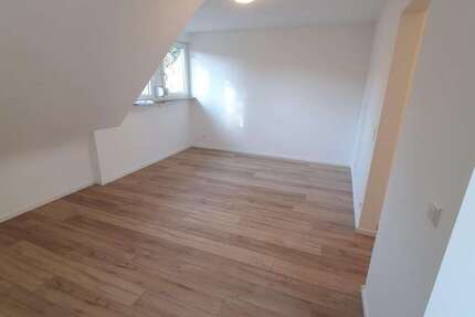 Wohnung zum Mieten in Esslingen am Neckar 710 € 36.5 m² 2 zimmer