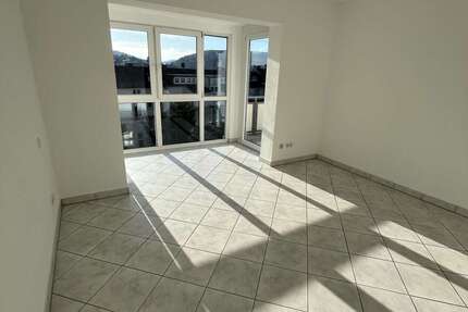 Wohnung Pforzheim Dillweißenstein - 4 Zimmer, 101 m&sup2;, 1.200&euro; | Angebot:27667422