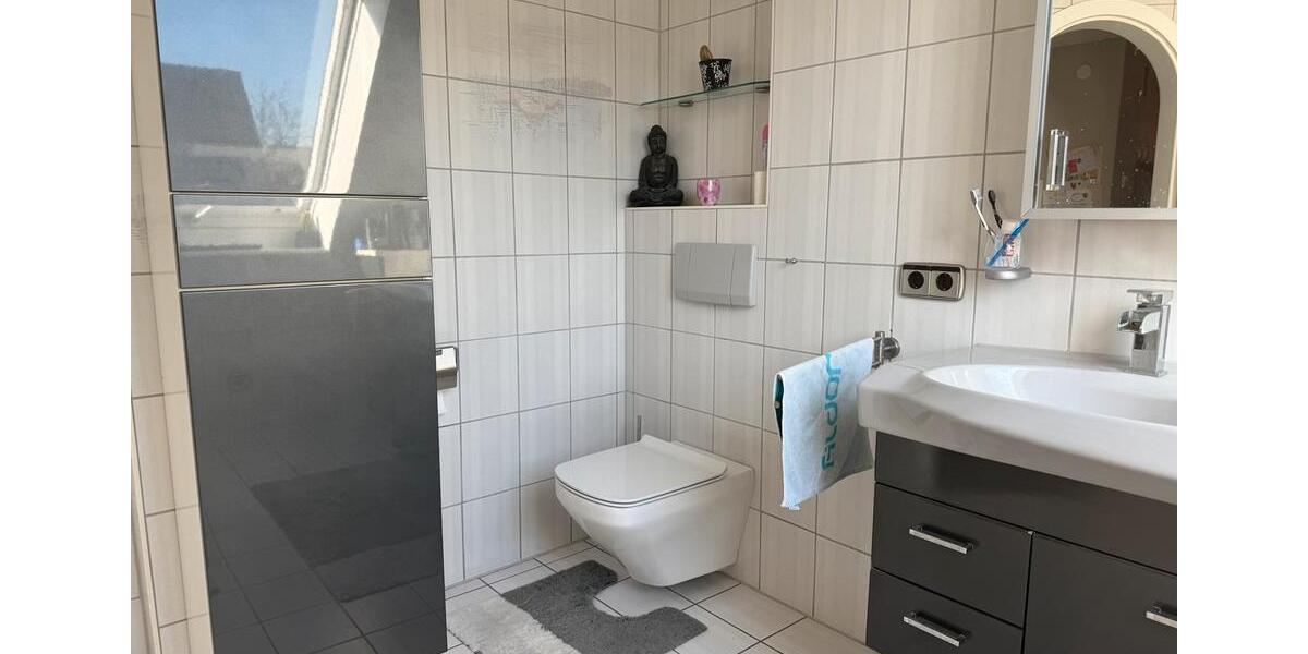 Dachgeschoßwohnung Markgröningen - 4 Zimmer, 85 m&sup2;, 379.000&euro; | Angebot:23473045