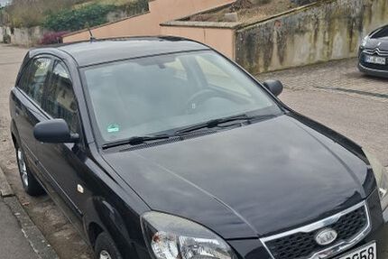 Kia Rio 170.000 km 2.000 &euro; Pforzheim 75177