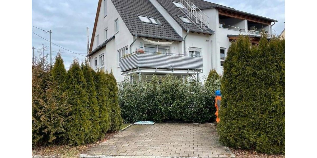 Erdgeschoßwohnung Pliezhausen - 4 Zimmer, 120 m&sup2;, 1.600&euro; | Angebot:26267555