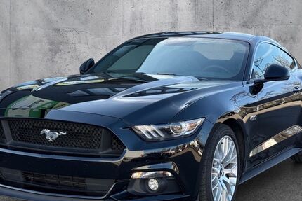 Ford Mustang 24.300 km 42.900 &euro; Nürtingen bei Stuttgart 72622
