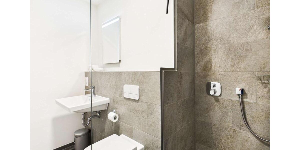 Etagenwohnung Stuttgart Feuerbach - 3 Zimmer, 94 m&sup2;, 1.990&euro; | Angebot:24670758