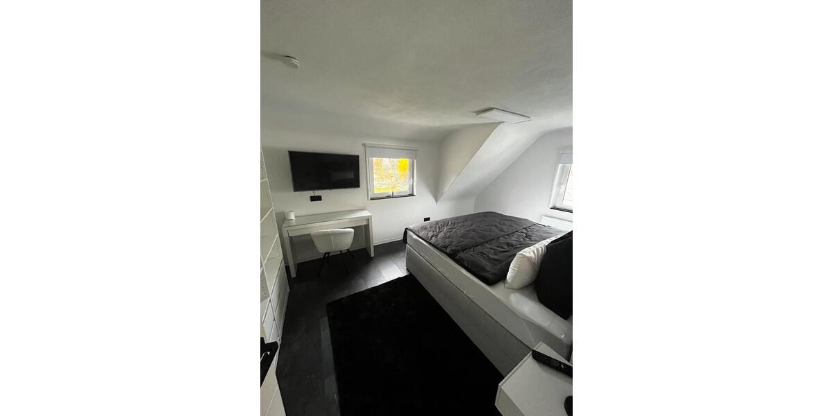 Dachgeschoßwohnung Weil der Stadt - 2 Zimmer, 55 m&sup2;, 1.200&euro; | Angebot:25874996