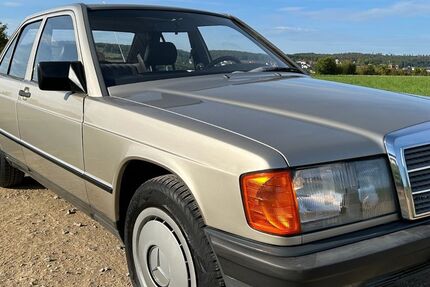 Mercedes-Benz 190 245.000 km 6.800 &euro; Mühlacker 75417