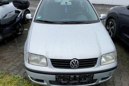 VW Polo 123.469 km 1.600 &euro; Ludwigsburg 71640