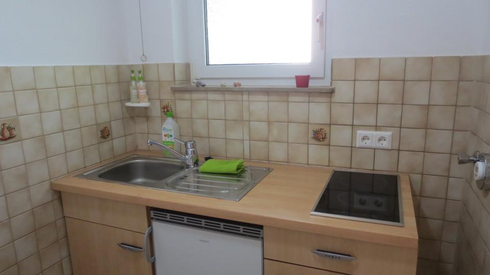 Etagenwohnung Esslingen am Neckar Oberesslingen - 1 Zimmer, 32 m&sup2;, 150.000&euro; | Angebot:26757459