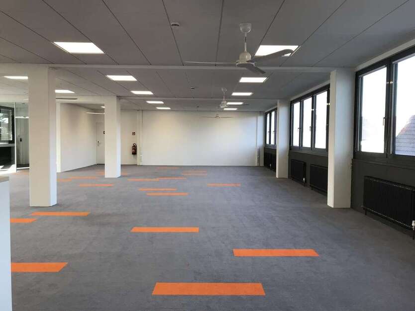 Büro in Sindelfingen 4.484 € 472 m² zimmer