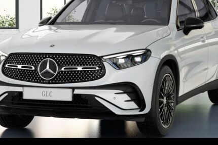 Mercedes-Benz GLC 200 9.900 km 58.590 &euro; Stuttgart 70372