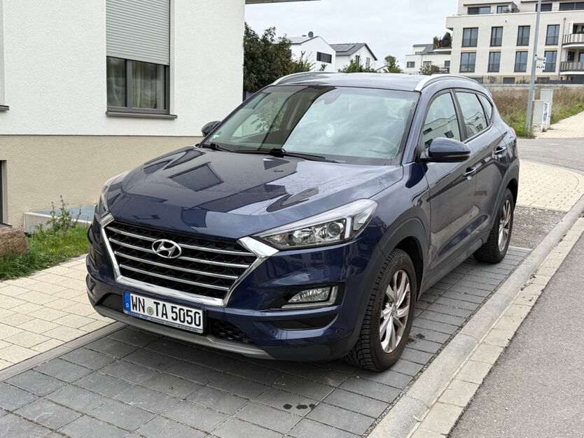 Hyundai TUCSON 94.000 km 14.250 € Korntal 70825