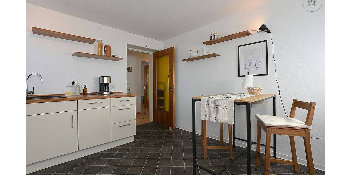 Etagenwohnung Fellbach - 2 Zimmer, 50 m&sup2;, 1.350&euro; | Angebot:25698666