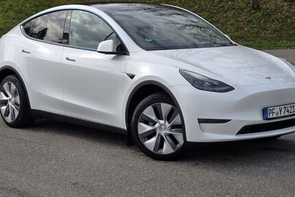 Tesla Model Y 67.780 km 32.499 &euro; Wurmberg 75449
