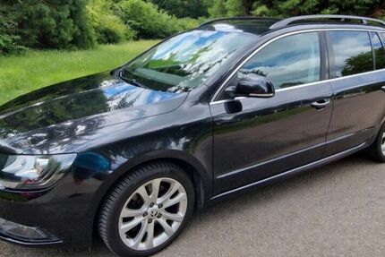 Skoda Superb 156.410 km 11.600 &euro; Böblingen 71034
