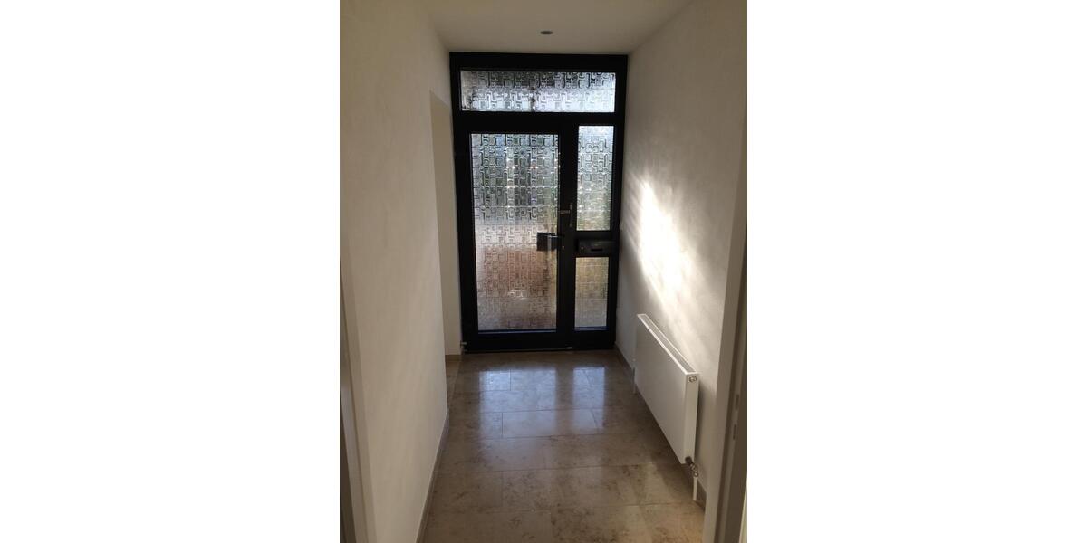 Erdgeschoßwohnung Esslingen am Neckar Brühl - 3 Zimmer, 103 m&sup2;, 1.200&euro; | Angebot:24740464