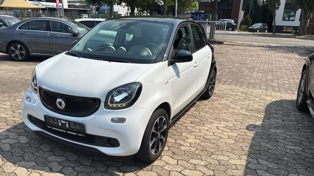 Smart ForFour 139.952 km 8.750 &euro; Sindelfingen 71065