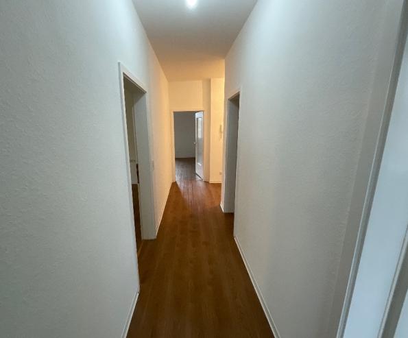 Etagenwohnung Esslingen am Neckar Pliensauvorstadt - 4 Zimmer, 86 m&sup2;, 958&euro; | Angebot:24442947