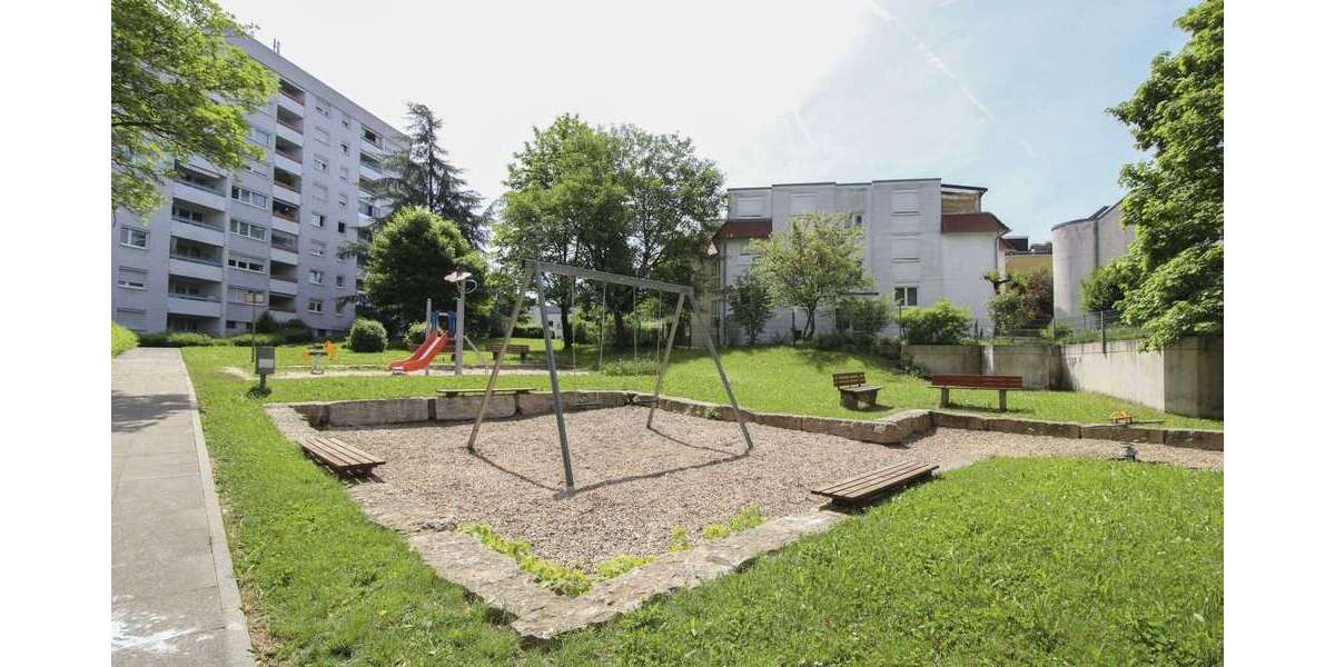 Wohnung zum Kaufen in Waiblingen 270.000 € 94.12 m² 4.5 zimmer
