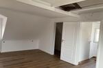 Doppelhaushälfte Fellbach Oeffingen - 6 Zimmer, 160 m&sup2;, 2.500&euro; | Angebot:26129547