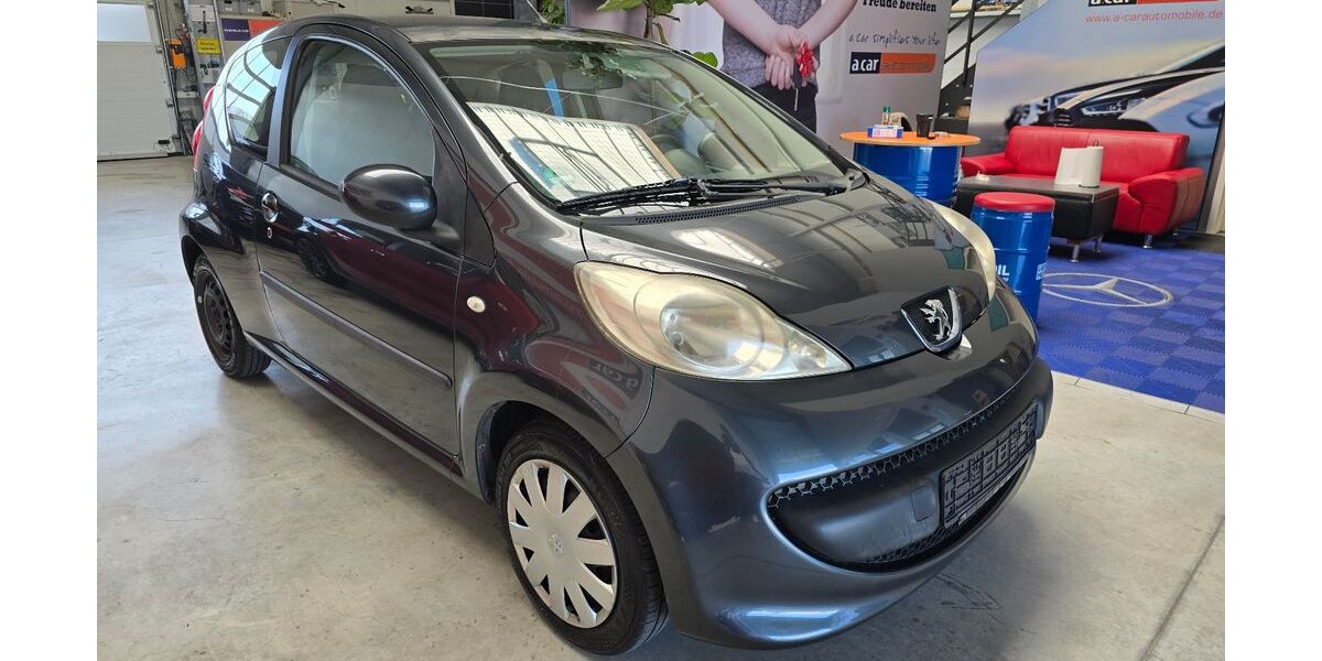 Peugeot 107 160.200 km 2.390 &euro; Altingen (Kreis Tübingen) 72119
