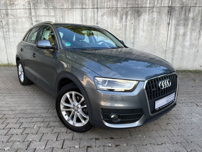 Audi Q3 168.455 km 11.490 € Stuttgart 70378