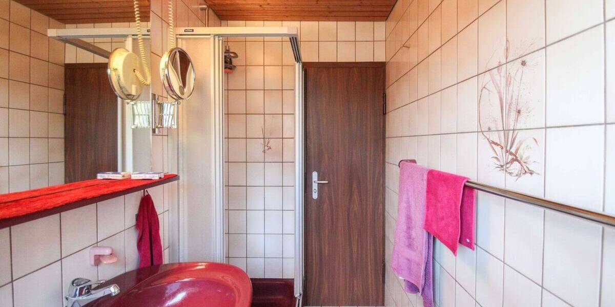 Reihenendhaus Stuttgart Rot - 6 Zimmer, 131 m&sup2;, 398.000&euro; | Angebot:26799937