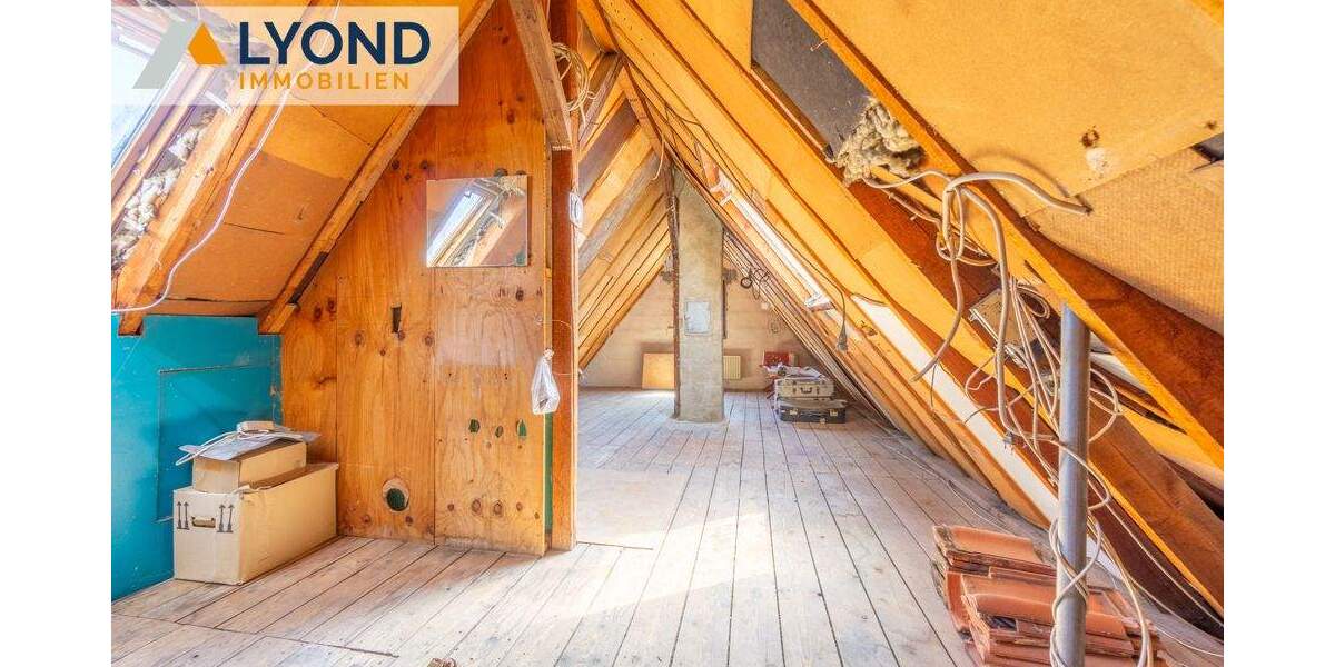 Doppelhaushälfte Sindelfingen Mitte - 6 Zimmer, 104 m&sup2;, 599.000&euro; | Angebot:22997535