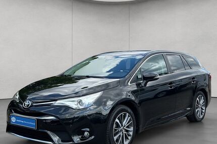 Toyota Avensis 61.294 km 19.980 € Esslingen 73730