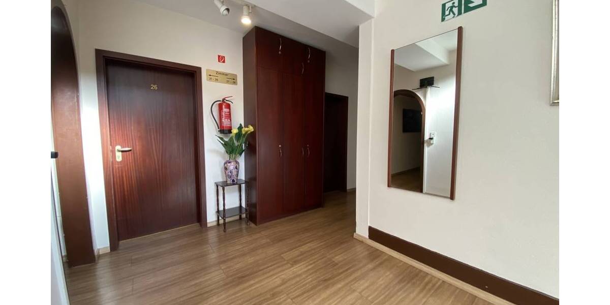 Mehrfamilienhaus, Wohnhaus Stuttgart Untertürkheim - 1 Zimmer, 413 m&sup2;, 1.025.000&euro; | Angebot:25940060