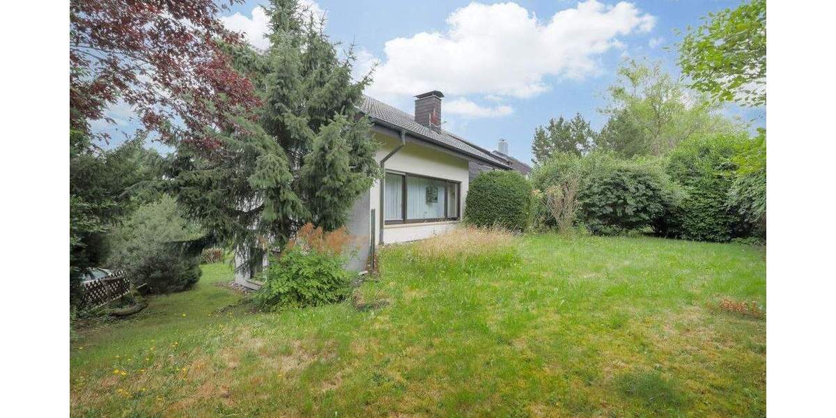Mehrfamilienhaus, Wohnhaus Pforzheim / Büchenbronn Büchenbronn - 7 Zimmer, 218 m&sup2;, 630.000&euro; | Angebot:24906963