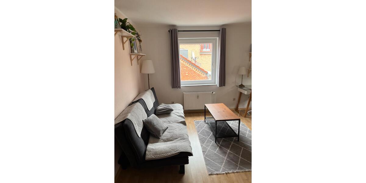 Dachgeschoßwohnung Stuttgart Stuttgart-Süd - 1.5 Zimmer, 45 m&sup2;, 1.200&euro; | Angebot:27625072