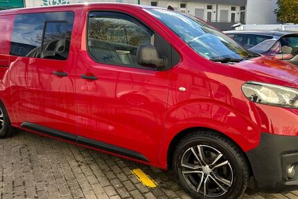Toyota Proace (Verso) 178.000 km 10.999 &euro; Ditzingen 71254