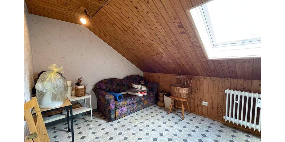 Etagenwohnung Denkendorf - 4 Zimmer, 97 m&sup2;, 368.000&euro; | Angebot:24723976