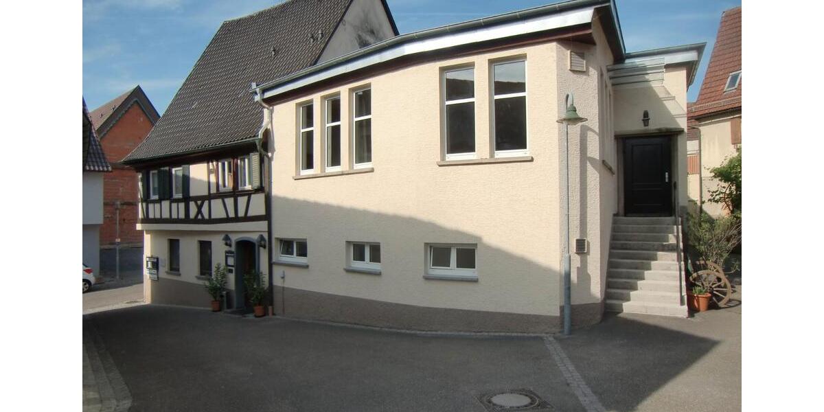 Einfamilienhaus Vaihingen an der Enz - 7 Zimmer, 370 m&sup2;, 569.000&euro; | Angebot:26423322