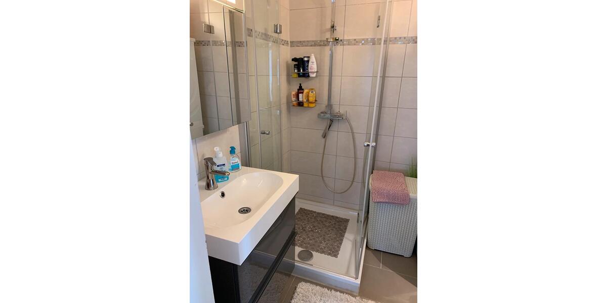 Erdgeschoßwohnung Leonberg - 3 Zimmer, 76 m&sup2;, 1.300&euro; | Angebot:26423419